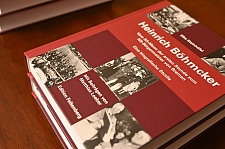 Das jetzt von der Edition Falkenberg veröffentlichte Werk beleuchtet ein dunkles Kapitel bremischer Geschichte | Foto:  Senatspressestelle
