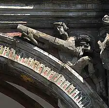 Rechter Zwickel des vierten Arkadebogens Rechter Zwickel des vierten Arkadebogens