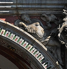 Rechter Zwickel des fünften Arkadebogens