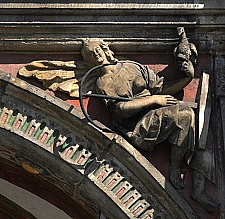 Rechter Zwickel des achten Arkadebogenrechter