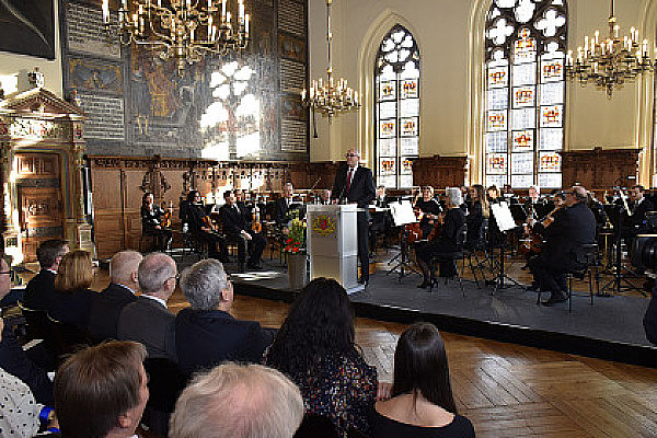 Blick in die Obere Rathaushalle während eines Neujahrsempfang des Bremer Senats.