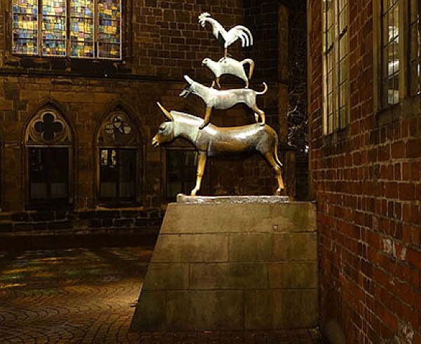 Bremen Town Musicians in close-up.