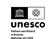 Bild vom Logo Unesco Zeichen mit dem Zusatz Rathaus und Roland Welterbe seit 2004 